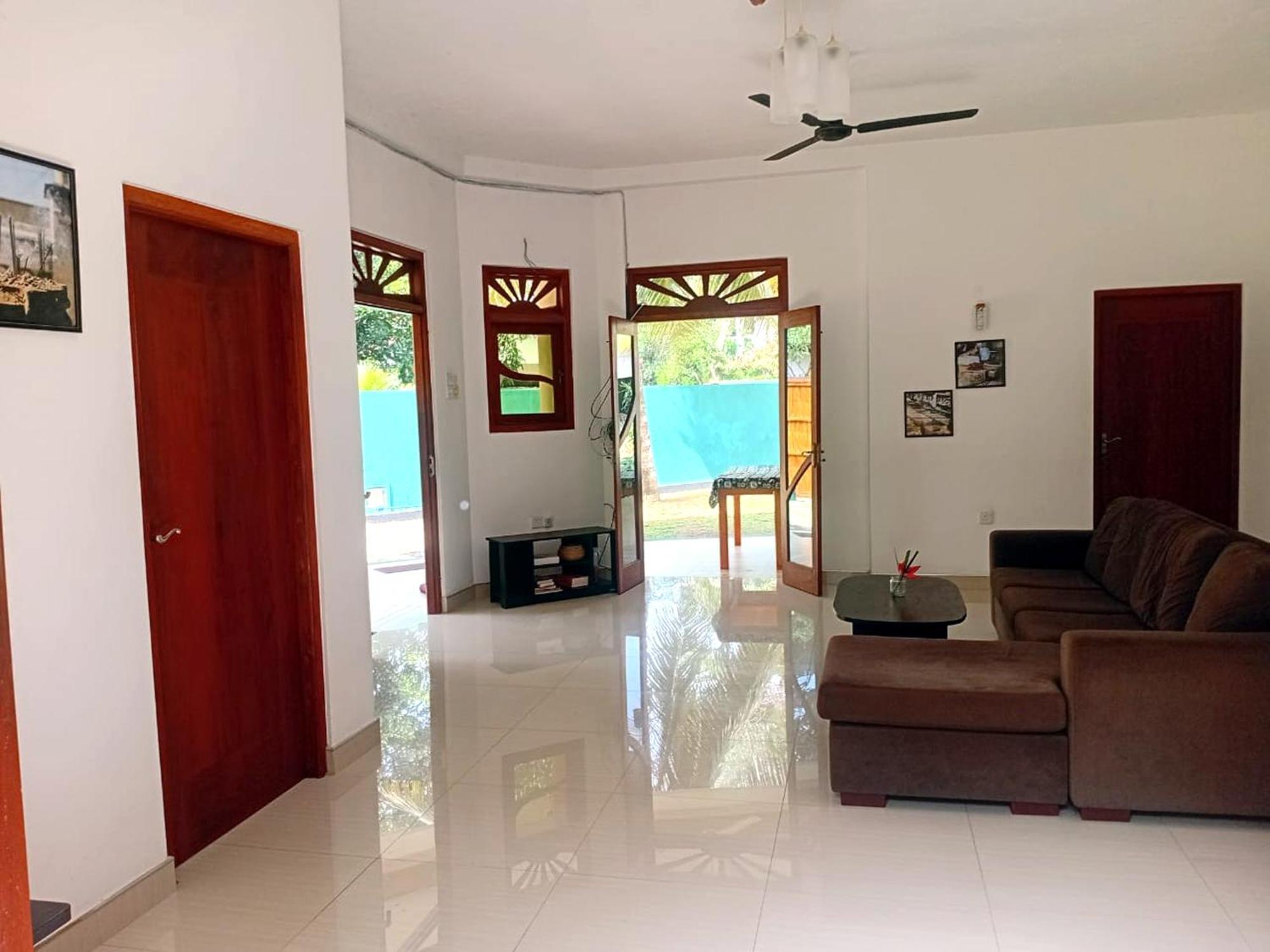 Guesthouse Dilush Beruwala Exterior photo