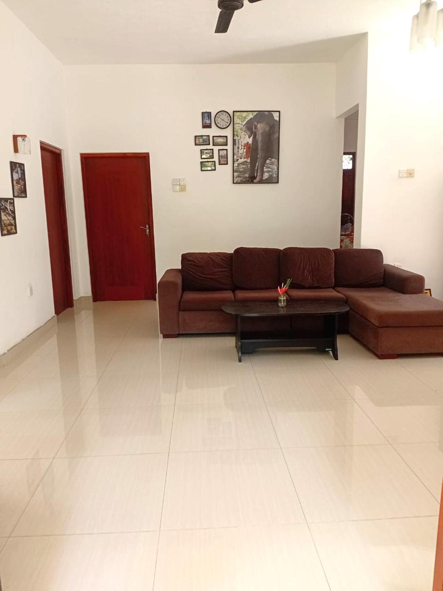 Guesthouse Dilush Beruwala Exterior photo