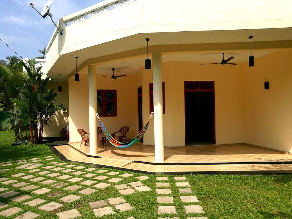 Guesthouse Dilush Beruwala Exterior photo